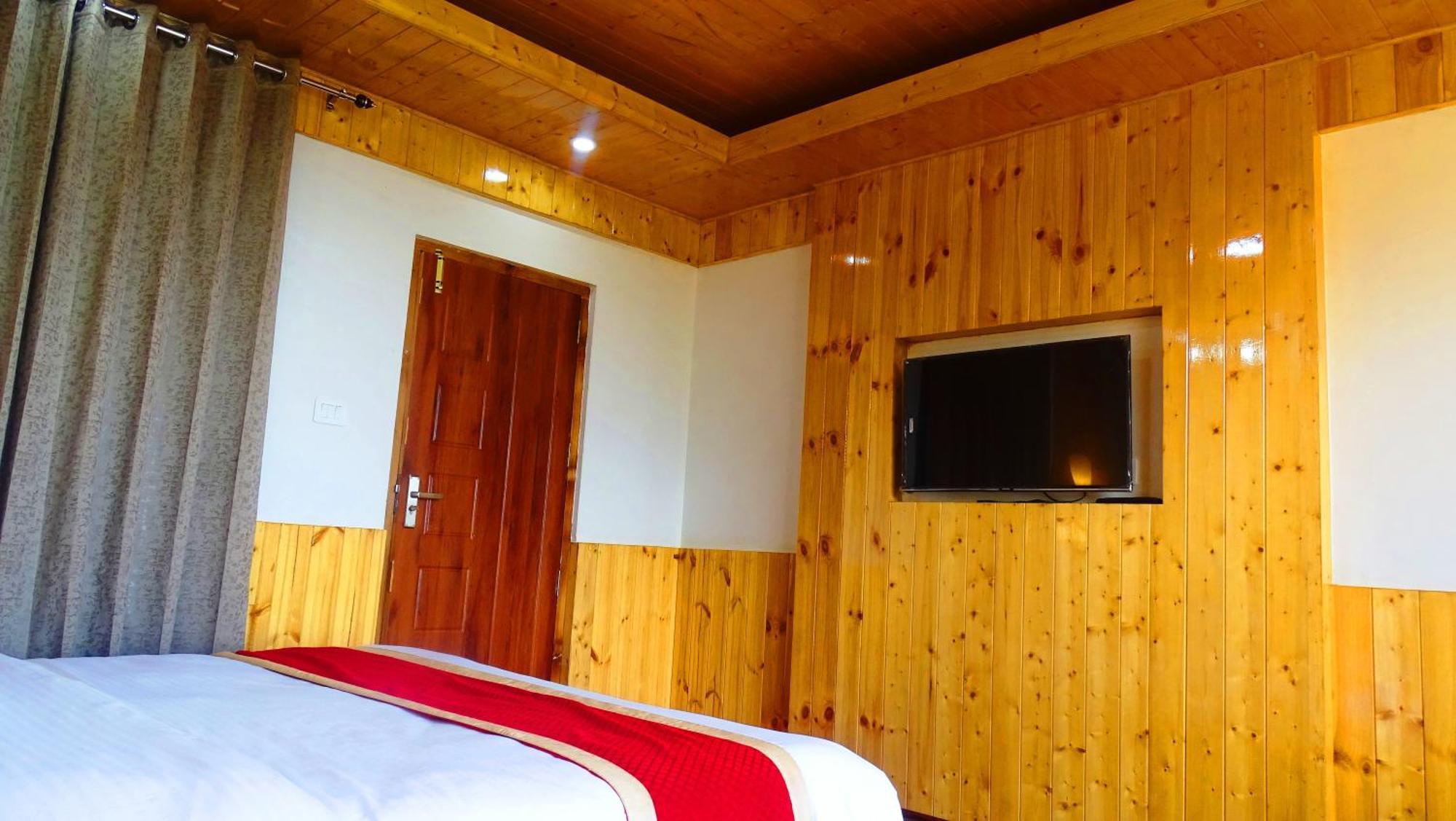 Humble Holiday Inn Kufri Simla Shimla Exterior photo